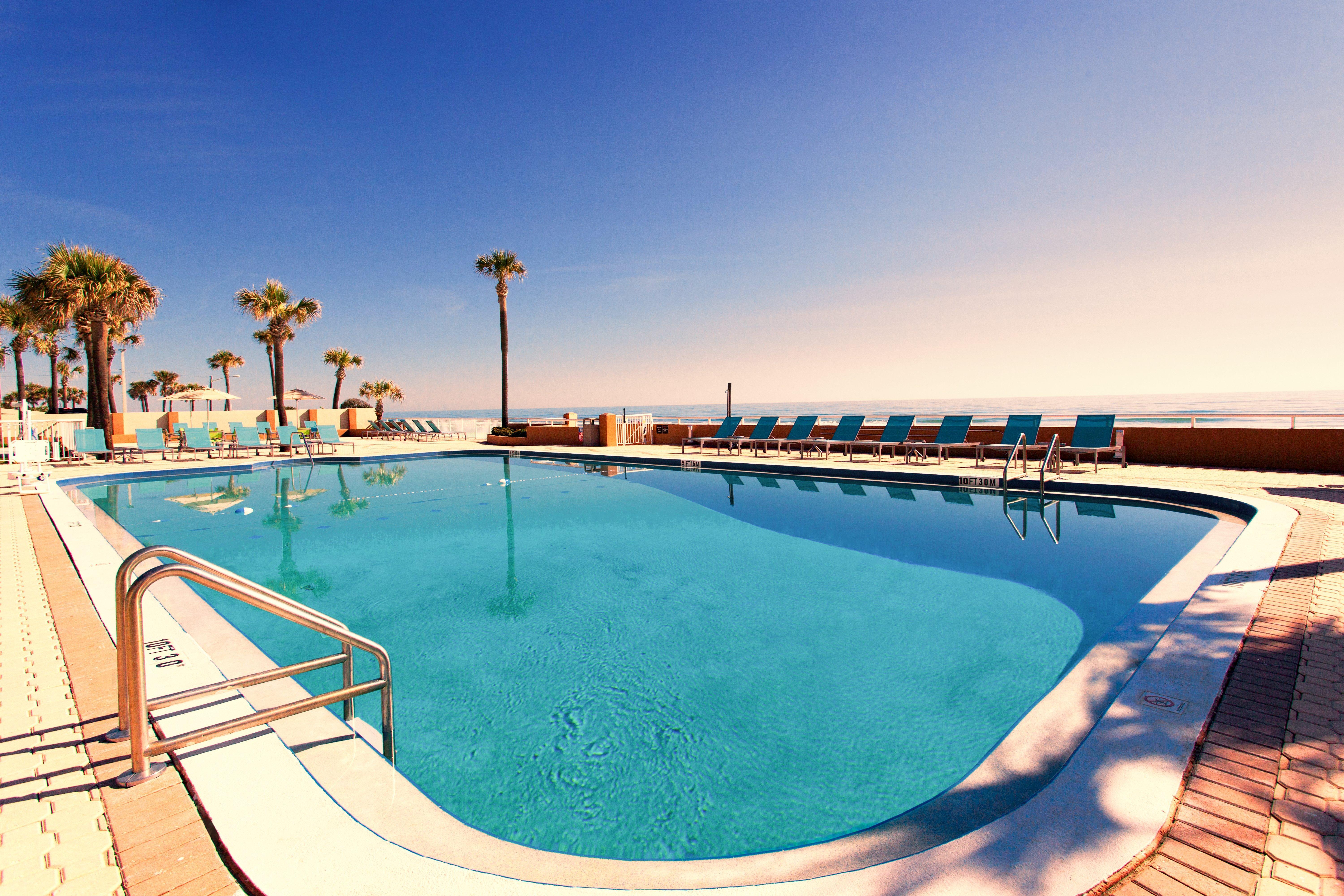 Holiday Inn Hotel & Suites Daytona Beach On The Ocean By Ihg Exterior foto