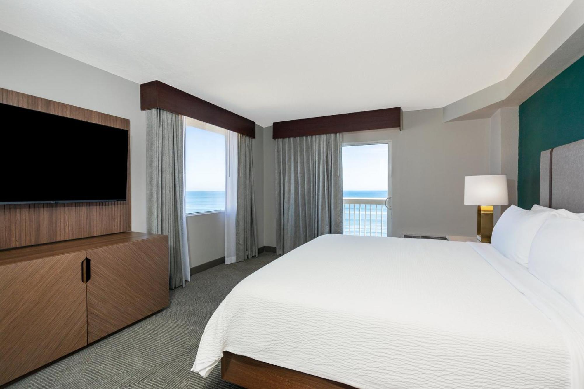 Holiday Inn Hotel & Suites Daytona Beach On The Ocean By Ihg Exterior foto